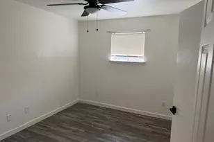 312 Hickerson St, Cedar Hill, TX 75104 - Photo 4
