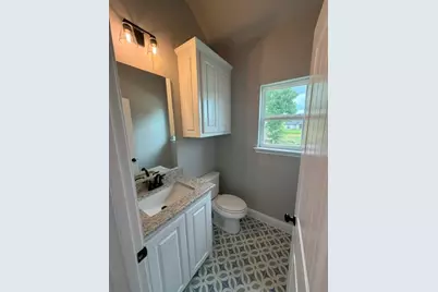 1039 Deer Island Court, Azle, TX 76020 - Photo 12