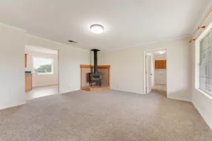 1447 Campbell Rd, Waxahachie, TX 75167 - Photo 8
