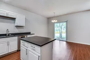 751 Pipeline Ct, Hurst, TX 76053 - Photo 8