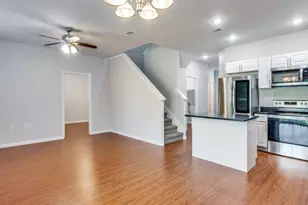 751 Pipeline Ct, Hurst, TX 76053 - Photo 6