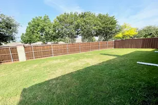 2705 Lumina Dr, Little Elm, TX 75068 - Photo 20