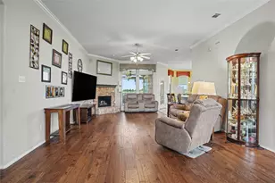 178 Chazlynn Ct, Waxahachie, TX 75165 - Photo 4