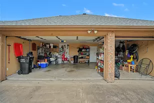 178 Chazlynn Ct, Waxahachie, TX 75165 - Photo 32