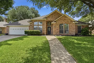 410 Roundabout Drive, Midlothian, TX 76065 - Photo 1