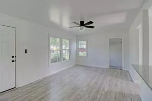 4709 Marks Pl, Fort Worth, TX 76116 - Photo 2