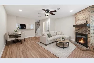 112 Churchill Lane, Euless, TX 76039 - Photo 2