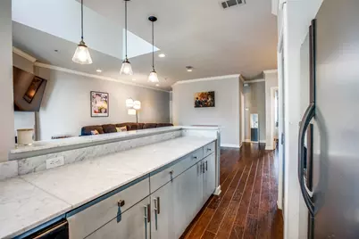 4111 Cole Avenue #40, Dallas, TX 75204 - Photo 8