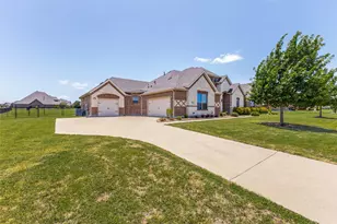 821 Abington Way, McLendon Chisholm, TX 75032 - Photo 4