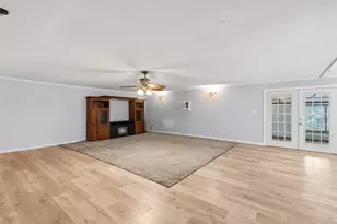 2417 N County Road 810, Alvarado, TX 76009 - Photo 12