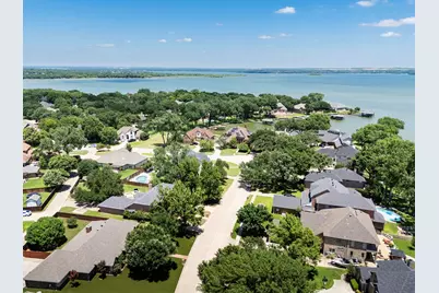 308 Leeward Circle, Azle, TX 76020 - Photo 36