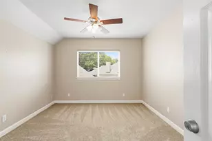 308 Leeward Cir, Azle, TX 76020 - Photo 24