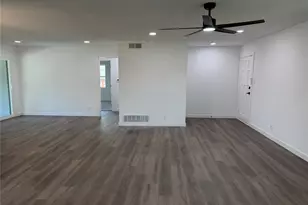 2213 Mockingbird Ln, Garland, TX 75042 - Photo 8