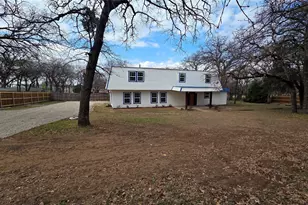 4340 Danny Dr, Kennedale, TX 76060 - Photo 2