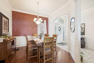 8115 Oak Hollow Dr, Arlington, TX 76001 - Photo 4