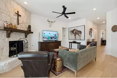 111 Tetrad Circle, Waxahachie, TX 75165 - Photo 6
