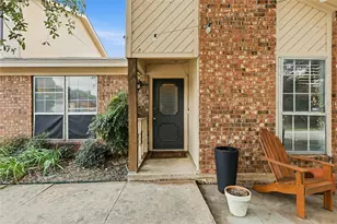 6204 Old Mill Cir, Watauga, TX 76148 - Photo 4