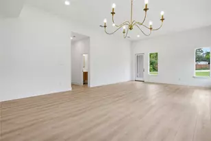 2622 Bainbridge Dr, Dallas, TX 75237 - Photo 6