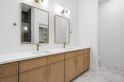 2622 Bainbridge Drive, Dallas, TX 75237 - Photo 30