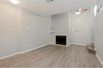 622 W Union Bower Road, Irving, TX 75061 - Photo 8