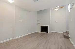 622 W Union Bower Rd, Irving, TX 75061 - Photo 8