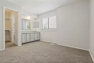 622 W Union Bower Rd, Irving, TX 75061 - Photo 12