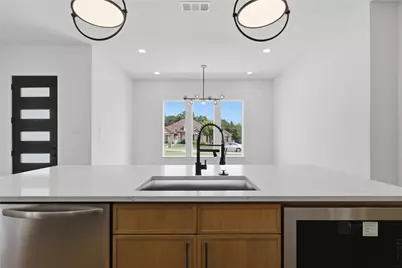 2626 Bainbridge Drive, Dallas, TX 75237 - Photo 8