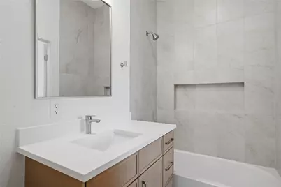 2626 Bainbridge Drive, Dallas, TX 75237 - Photo 16