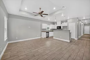 3205 Bois D Arc St, Greenville, TX 75401 - Photo 2