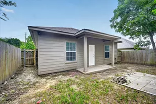 3205 Bois D Arc St, Greenville, TX 75401 - Photo 22