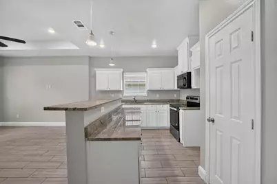 3205 Bois D Arc Street, Greenville, TX 75401 - Photo 8
