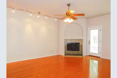 7917 Seven Oaks Lane, Denton, TX 76210 - Photo 16