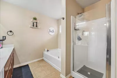 4037 Tiburon Street, Fort Worth, TX 76106 - Photo 12