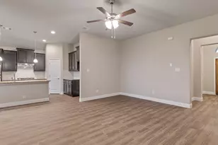3284 Pier Vw St, Grand Prairie, TX 76065 - Photo 10