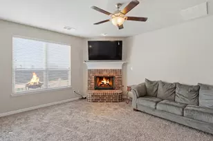 6012 Shiner Dr, Fort Worth, TX 76179 - Photo 4