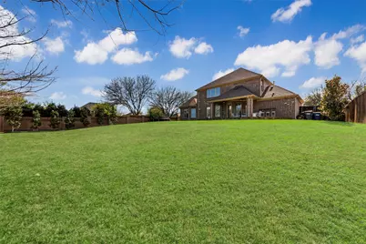 1105 Mallard Lakes Drive, McKinney, TX 75072 - Photo 4