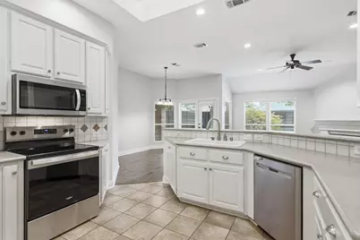 11014 Shadow Brook Lane, Frisco, TX 75035 - Photo 18