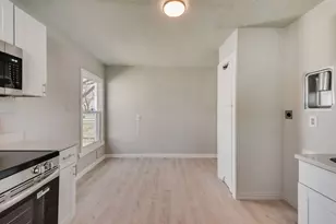 5074 Mayfair St, Fort Worth, TX 76116 - Photo 8
