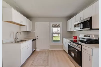 5074 Mayfair Street, Fort Worth, TX 76116 - Photo 8