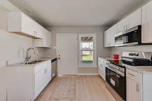 5074 Mayfair St, Fort Worth, TX 76116 - Photo 8