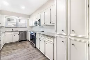 2179 Southern Pl, Carrollton, TX 75006 - Photo 10