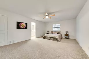 5645 Comer Dr, Fort Worth, TX 76134 - Photo 10