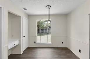 335 Hummingbird Ln, Duncanville, TX 75137 - Photo 12