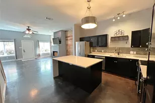 1813 S Ervay St, Dallas, TX 75215 - Photo 10