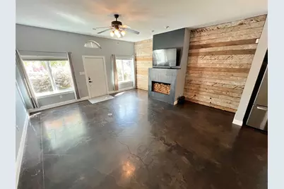 1813 S Ervay Street, Dallas, TX 75215 - Photo 6