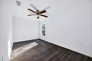 710 E Lamar St, Sherman, TX 75090 - Photo 20