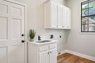 6006 Millwood Drive, Arlington, TX 76016 - Photo 32