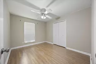 2413 Village Green Dr, Garland, TX 75044 - Photo 14
