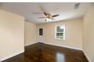 2610 Michigan Ave, Dallas, TX 75216 - Photo 6