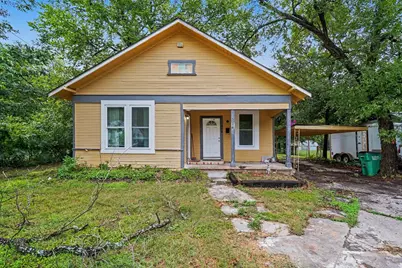 714 Ritchey Street, Gainesville, TX 76240 - Photo 1
